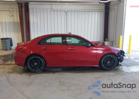 2020 Mercedes-Benz A 220 4Matic z USA, uszkodzony, nr VIN W1K3G4FB6LJ235189